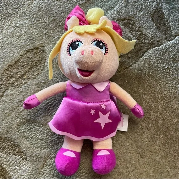 miss piggy pink dress | Character-community Wiki Dominic Badguy (Ricky Gervais) Pink Dress Miss Piggy Stuffed